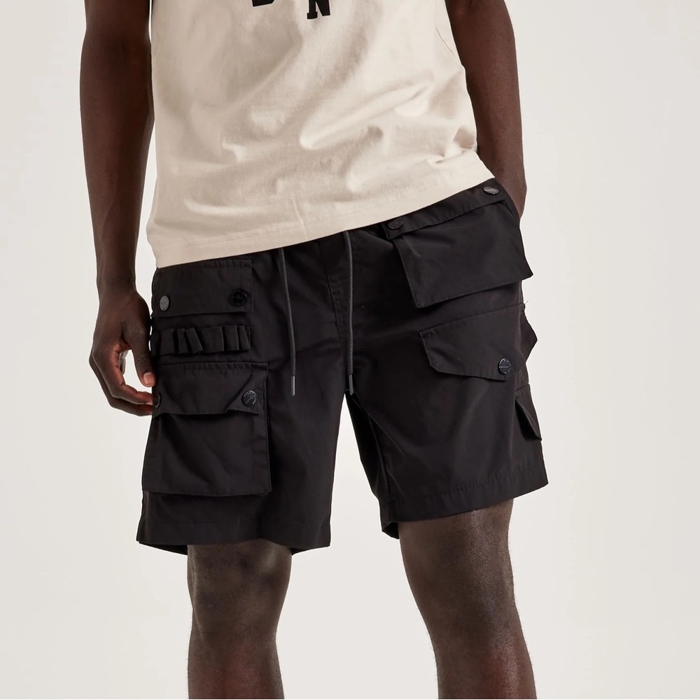 MENS FIRST ROW UTILITY CARGO SHORTS